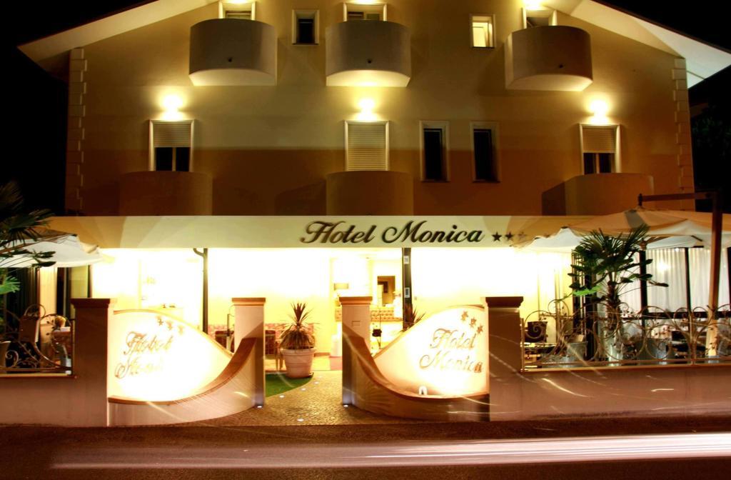 Hotel Monica Cervia Kültér fotó